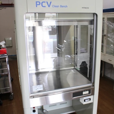 Hitachi PCV Clean Bench