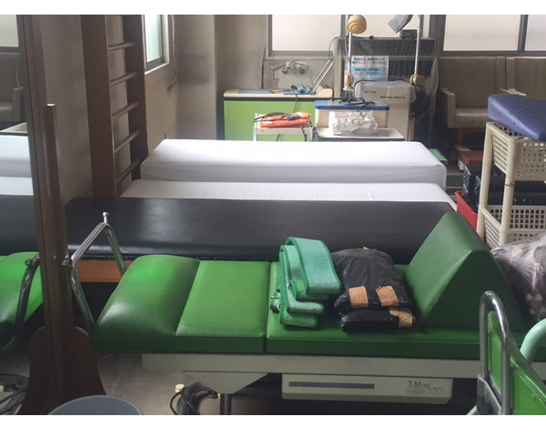 X線TV解体と病棟ベッド